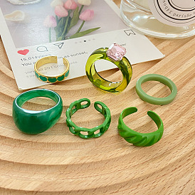 Retro Fashion Ring Set for Women - 6 Pieces Creative Green Resin Love Heart Tree Rings