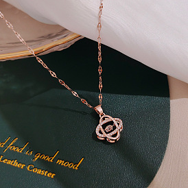 Four-leaf Clover Heart Necklace with Clavicle Chain - Unique Design, Elegant, Versatile.