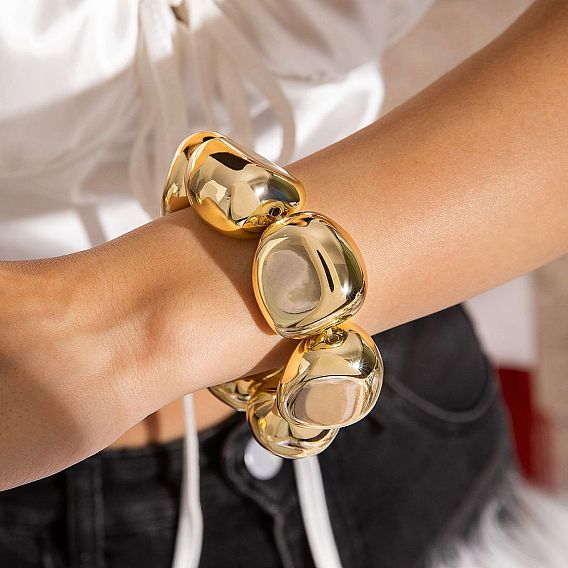 Браслеты из сплава, железа и пластика с бусинами из самородков