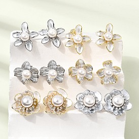 Серьги-гвоздики из фианита, цветок, с пластмассовой жемчужиной abs, без кадмия и без свинца, стойки покрытие, долговечный