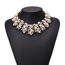 Collier élégant de perles et de diamants pour femme - bijoux fantaisie juran