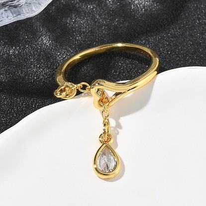 Латунные микро проложить пальцев кольца кубического циркония, слеза, долговечный, стойки покрытие, без свинца и без кадмия