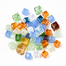 Des billes de verre, mixedstyle, taille aléatoire, facette, cube