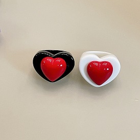 Акриловые кольца в форме сердца для женщин