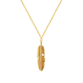Bohemian Vintage Feather Tassel Collarbone Necklace with Retro Elements
