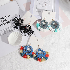 Chic Pearl Inlaid Wooden Round Lace Earrings with Raffia Grass - European Style Fashion Jewelry