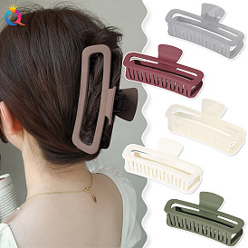 Chic Hair Clip for Women - Stylish Shark Shape with High-end Appeal and Unique Trapezoid Design