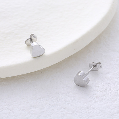 6 пары сережек-гвоздиков в форме сердца из нержавеющей стали