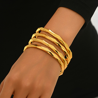 4 шт. роскошные геометрические волнистые браслеты из цинкового сплава для ежедневного ношения женщинами