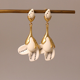 Серьги-гвоздики с цветком из латуни и смолы, с фурнитурой для сережек из сплава, матовый золотой цвет