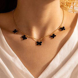 Minimalist Black Oil Drop Flower Necklace with Fashionable Leaf Pendant