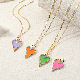 Women's Fashion Jewelry Drop Oil Heart Shape Love Pendant Sweet and Cute Accessories Versatile Necklace Jewelry