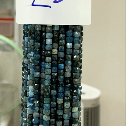 Природного апатита нитей бисера, кубические, граненые, класс А