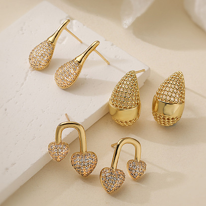 Серьги-гвоздики из латуни с прозрачными кубическими циркониями, золотые