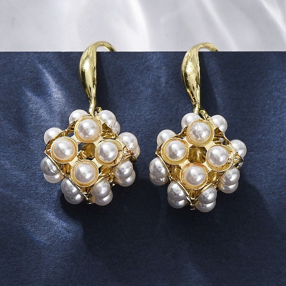 Латунные качают серьги, с ABS имитации жемчуга, стойки покрытие, долговечный, без свинца и без кадмия, круглые