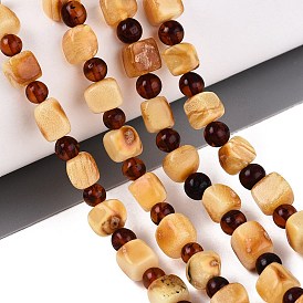 Янтарные шарики нити, самородки и круглых
