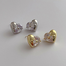 925 Silver Heart-shaped Cool and Cold French Fashion Personality Earrings - Short, Luxurious, Trendy.