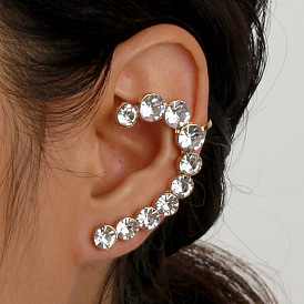 Fashionable Geometric Ear Studs Earrings with Hollowed-out Diamond Ear Decor