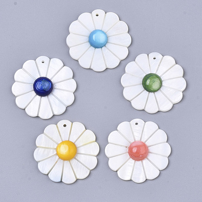 Natural Freshwater Shell Pendants, Dyed, Flower