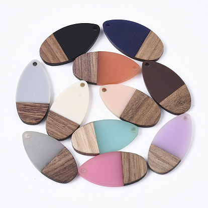 Подвески из смолы и ореха, воском, слеза