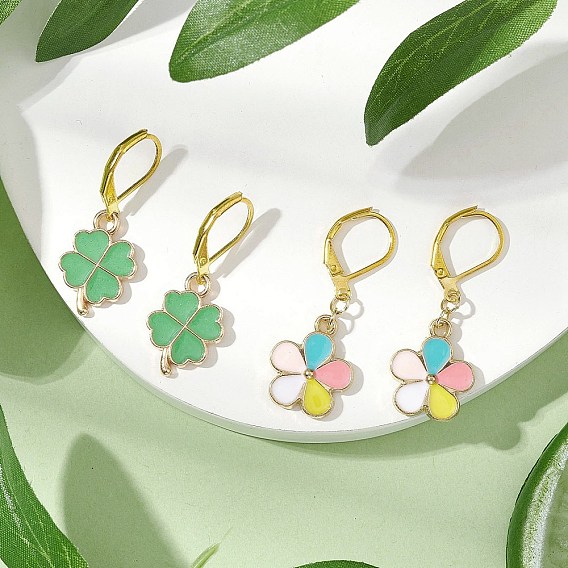 2 пары эмалевых подвесок из сплава и латунных серег с застежкой-рустиком для женщин, цветок клевера, золотые