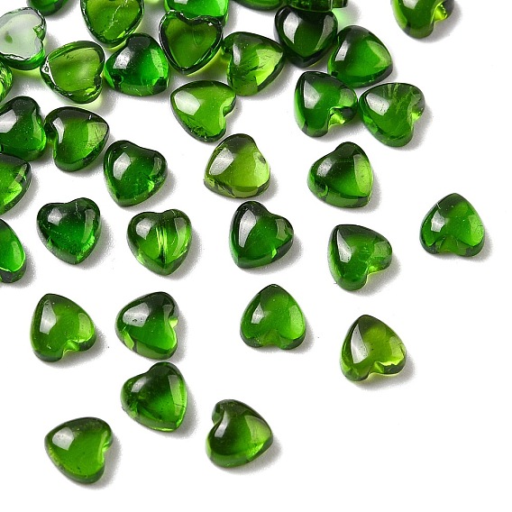 Натуральный зеленый диопсид класса АА кабошоны, сердце