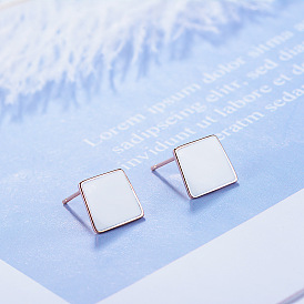 Rose Gold Geometric Earrings - Minimalist, Trendy, Diamond-shaped, Adhesive, Feminine.
