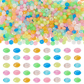 500шт. светящихся пластиковых бусин из полистирола, светится в темноте, разноцветные