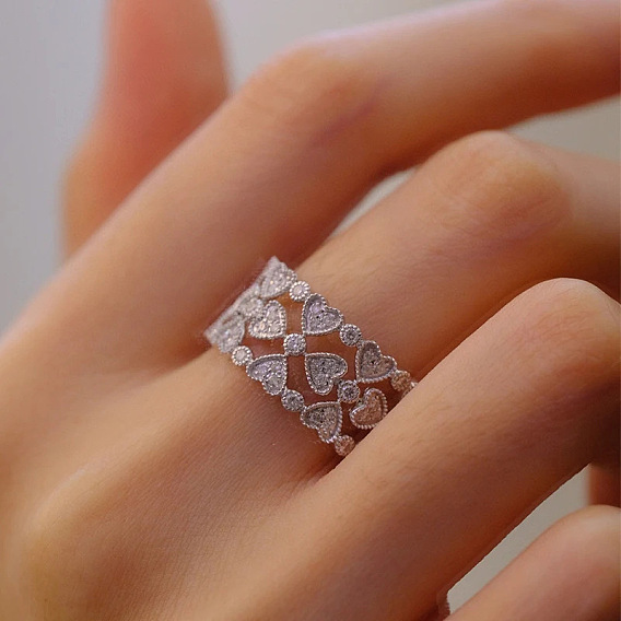 Кольца для женщин с микропаве из латуни и кубическими цирконами, сердце