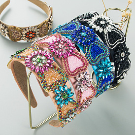 Baroque Headband with Shiny Glass Rhinestones for Women's Fashion and Retro Hair Accessories