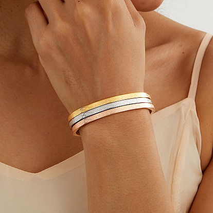 3шт. стильный набор браслетов из нержавеющей стали для женщин, цветочным узором