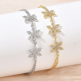 Bracelets à maillons en laiton sertis de micro-pavés de zirconiums cubiques transparents et de fleurs triples., plaqué longue durée, crémaillère plaquage, sans plomb et sans cadmium