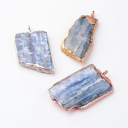 Pendentifs en cyanite naturelle / cyanite / disthène, nuggets, avec les accessoires en laiton