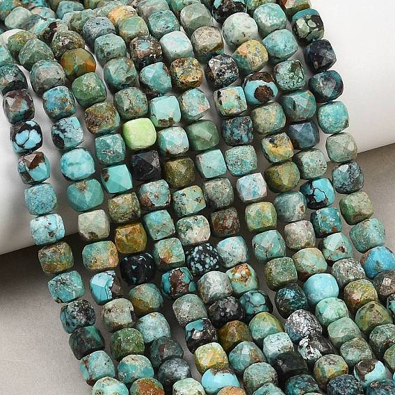 Хубэй природных бирюзовый бисер нитей, кубические, класс А, граненые