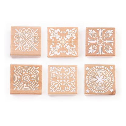 Timbre en bois, avec motif de dentelle, carrée