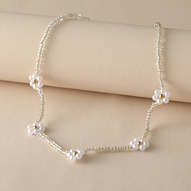 Handmade Daisy Choker Necklace with Beaded Lock, Unique and Minimalistic Jewelry for Women