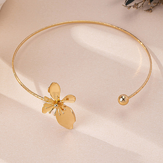 Колье-чокер из цветочного сплава для женщин