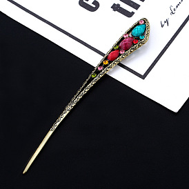 Vintage Ethnic Hairpin with Hollow-out Rhinestone Hair Accessories - Retro, Alloy, Women.