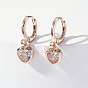 Серьги-кольца из латуни с прозрачным кубическим цирконием в форме сердца