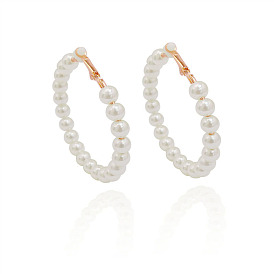 Nightclub European and American exaggerated 8MM pearl earrings - round pearl ear cuffs, women's accessories.