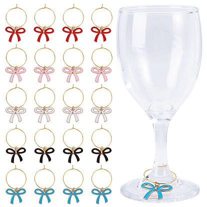 20 piezas 5 colgantes de copa de vino de latón de colores, lazo, con los encantos del esmalte de la aleación
