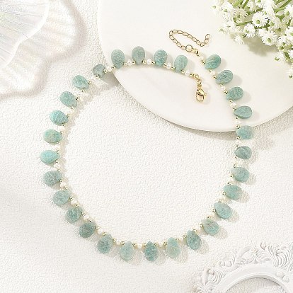 Collares con cuentas de arroz perlado de agua dulce cultivadas naturales y amazonita natural en forma de lágrima.