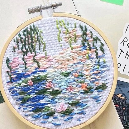 DIY Lotus Pattern Embroidery Starter Kit, Cross Stitch Kit Including Imitation Bamboo Frame, Carbon Steel Pins, Cloth and Colorful Threads