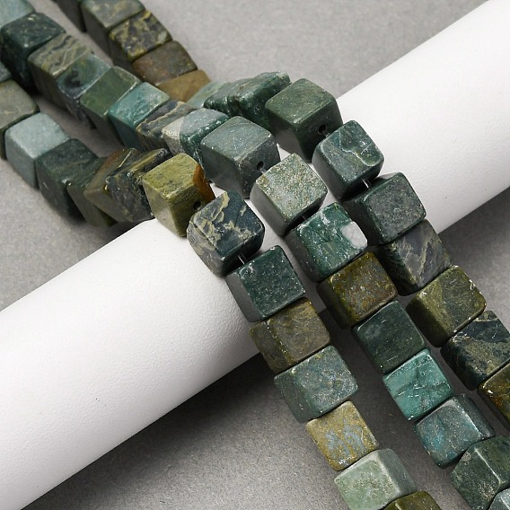 Нити бусин из натурального нефрита шушан, кубические