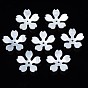 Des perles en plastique, fleur