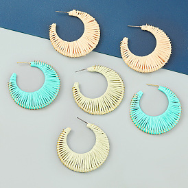 Fashionable Rattan Woven C-shaped Earrings - European and American Style, Elegant and Charming.