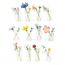 Набор для украшения стола, состоящий из цветов и вазы, изготовленных вручную методом лэмпворк.