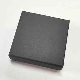 Quadratischen Karton Ring-Boxen, mit Schwamm im Inneren, für Schmuckdisplayringe, kleine Uhren, , Ohrringe, Geschenkverpackung für Armband packaging