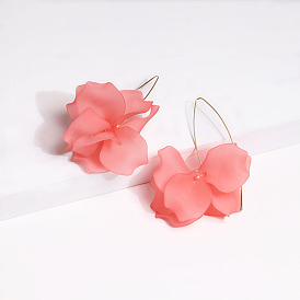 Acrylic Flower Stud Earrings - Sweet and Charming Ear Jewelry for Women.