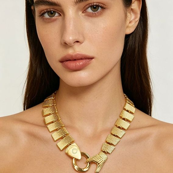 Gargantillas de cadena de escamas de pez de aleación para mujer, ideales para la playa en verano.